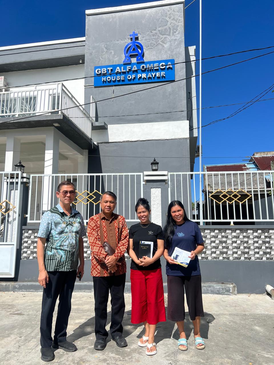 Pertemuan tim BFI dengan Gereja GBT di Labuha